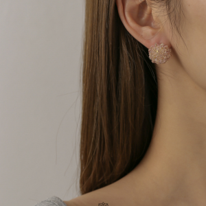 Aretes pompones de cristales fit