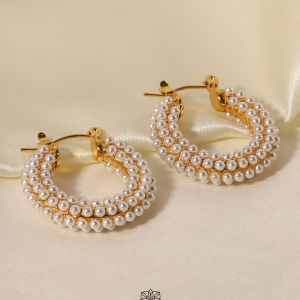 Argollas con mini perlas